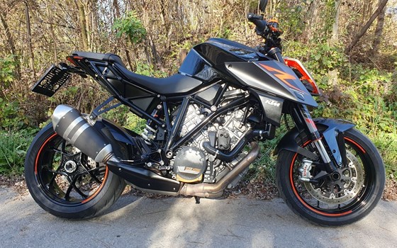 Gebrauchtmotorrad KTM 1290 Super Duke R - Bild 2