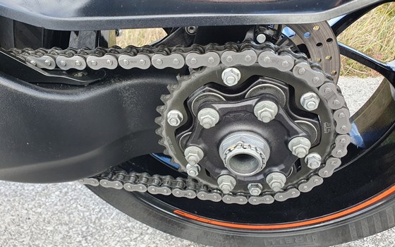 Gebrauchtmotorrad KTM 1290 Super Duke R - Bild 3