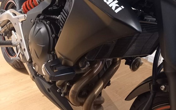 Gebrauchtmotorrad Kawasaki ER-6n - Bild 6