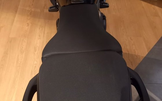 Gebrauchtmotorrad Kawasaki ER-6n - Bild 9