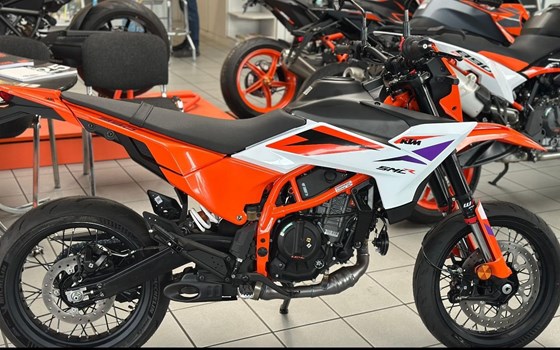 Neufahrzeug KTM 390 SMC R - Bild 2