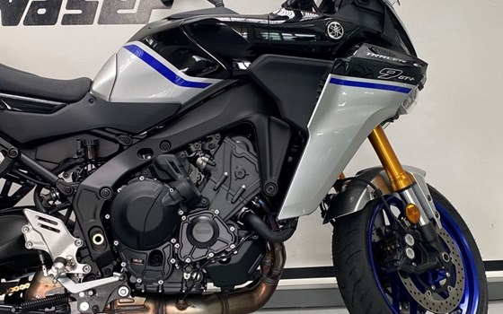 Gebrauchtmotorrad Yamaha Tracer 9 GT+ Y-AMT - Bild 3