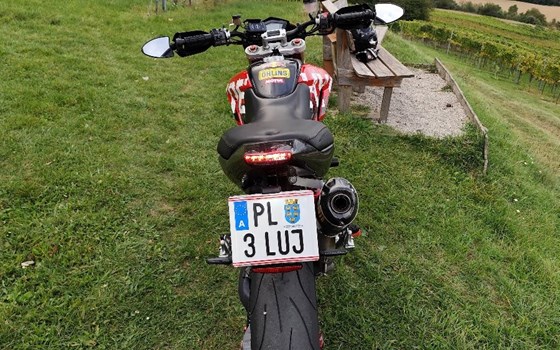 Gebrauchtmotorrad Ducati Hypermotard 1100 S - Bild 4 Gebrauchtmotorrad Ducati Hypermotard 1100 S - Bild 4
