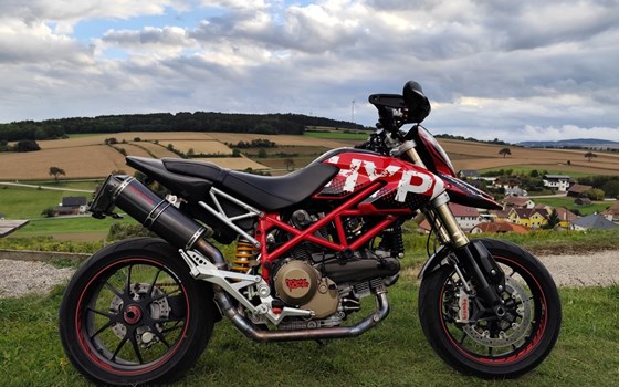 Gebrauchtmotorrad Ducati Hypermotard 1100 S - Bild 5 Gebrauchtmotorrad Ducati Hypermotard 1100 S - Bild 5