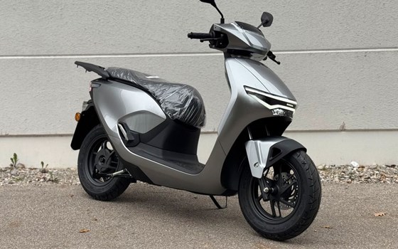 Gebrauchtmotorrad Honda CUV e: - Bild 5