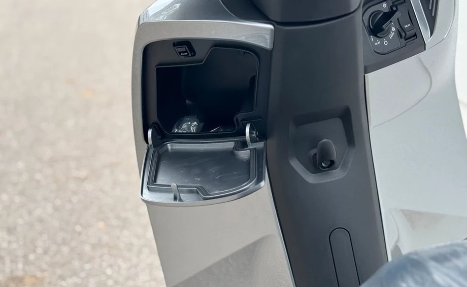 Offer Honda CUV e: Bild 6: Offer Honda CUV e: