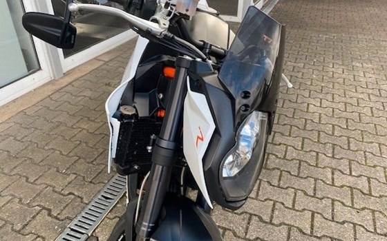 Gebrauchtmotorrad KTM 990 Super Duke R - Bild 9