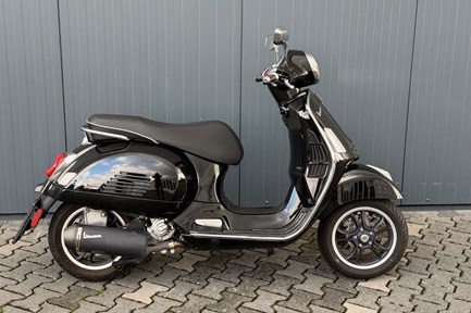Vespa GTS 300 Super
