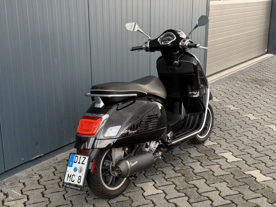 Angebot Vespa GTS 300 Super Bild 2: Angebot Vespa GTS 300 Super