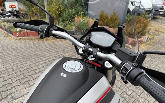 Gebrauchtmotorrad Moto Guzzi V85 TT Travel - Bild 13