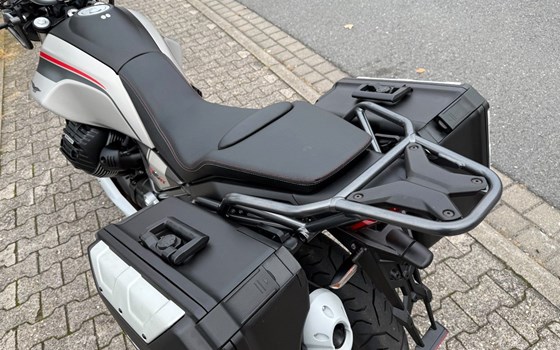 Gebrauchtmotorrad Moto Guzzi V85 TT Travel - Bild 14