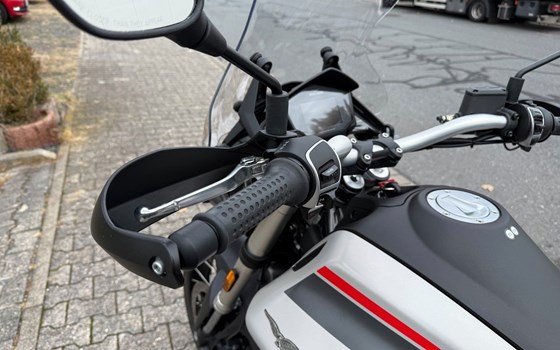 Gebrauchtmotorrad Moto Guzzi V85 TT Travel - Bild 15