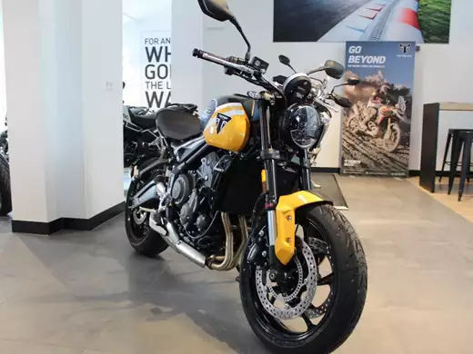 Triumph Trident 660