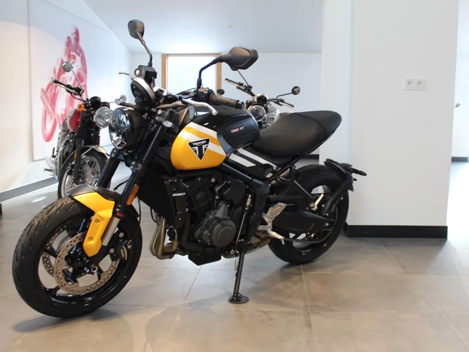 Angebot Triumph Trident 660 Bild 3: Angebot Triumph Trident 660
