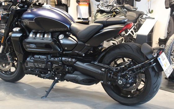 Gebrauchtmotorrad Triumph Rocket 3 Storm R - Bild 4
