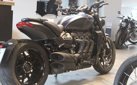 Gebrauchtmotorrad Triumph Rocket 3 Storm R - Bild 6