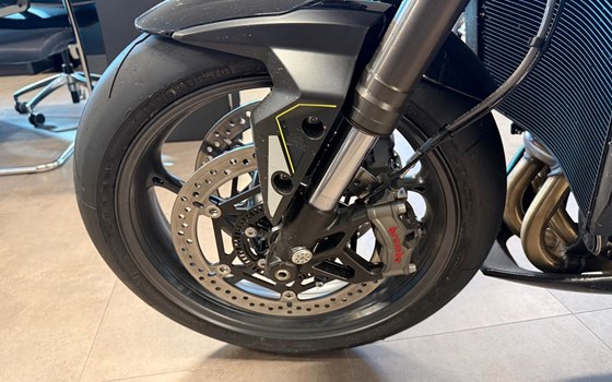 Gebrauchtmotorrad Triumph Street Triple 765 RS - Bild 7