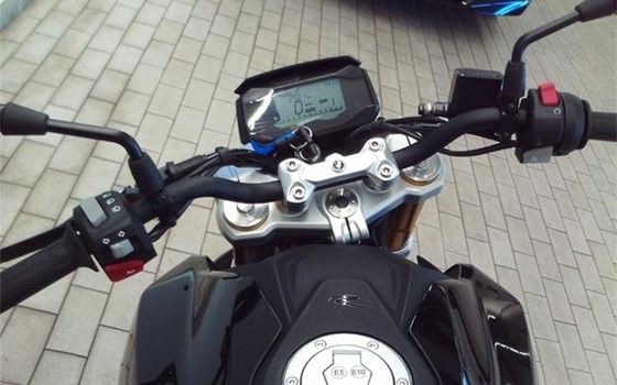 Gebrauchtmotorrad BMW G 310 R - Bild 3 Gebrauchtmotorrad BMW G 310 R - Bild 3