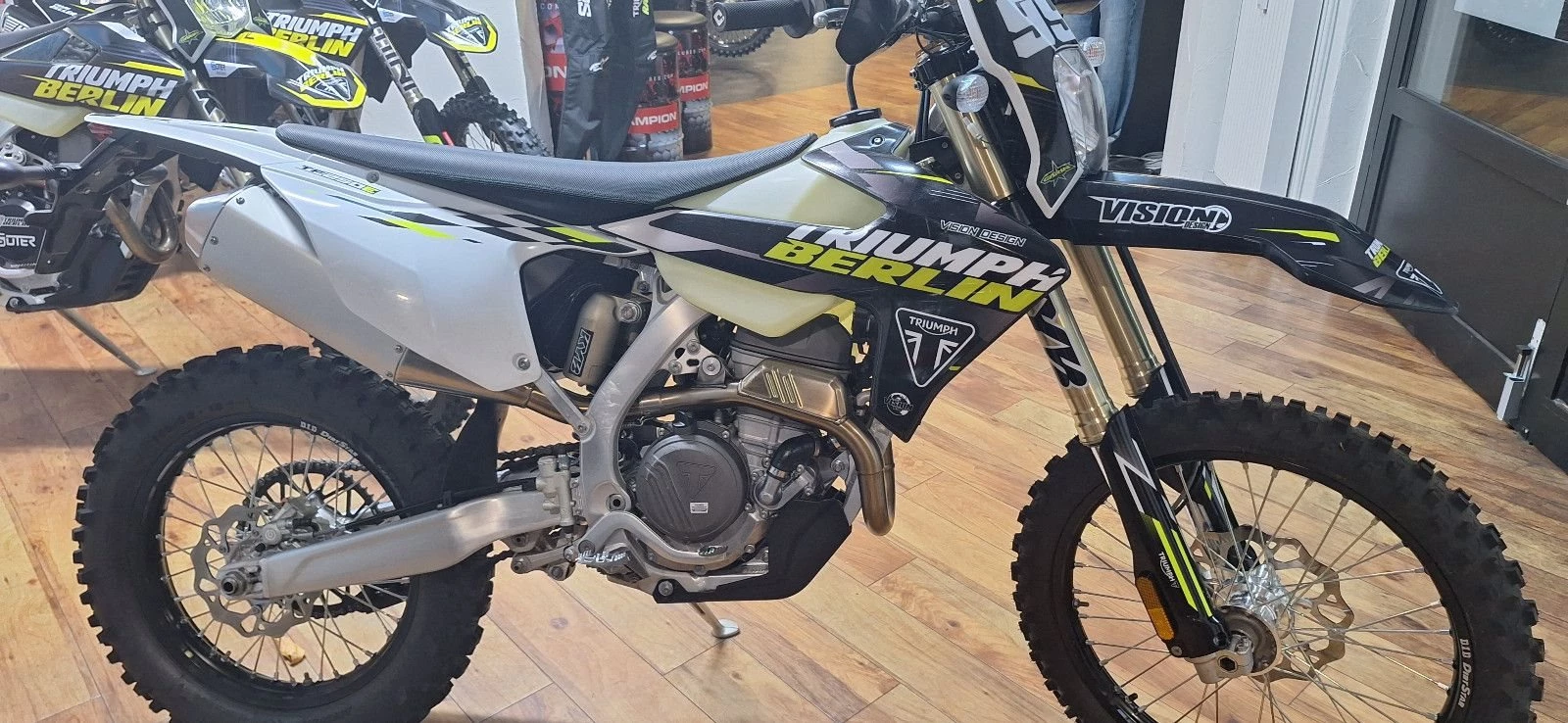 Neumotorrad