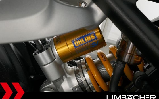 Gebrauchtmotorrad Triumph Speed Triple 1200 RS - Bild 18