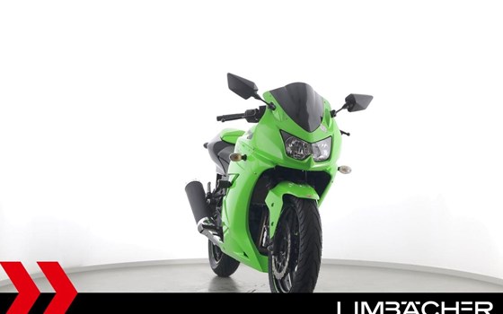 Gebrauchtmotorrad Kawasaki Ninja 250R - Bild 11