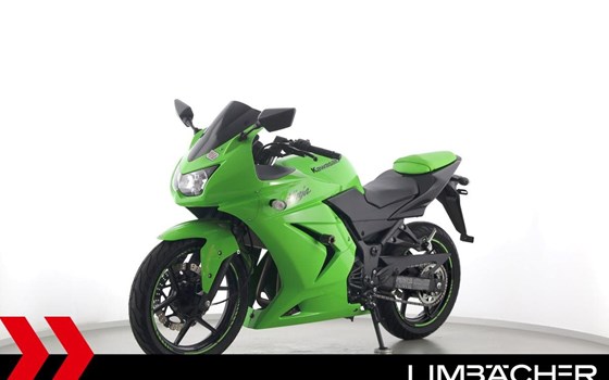 Gebrauchtmotorrad Kawasaki Ninja 250R - Bild 4