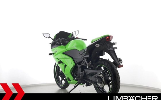 Gebrauchtmotorrad Kawasaki Ninja 250R - Bild 7