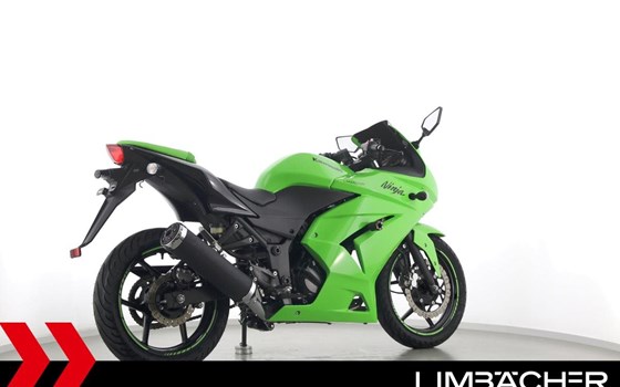 Gebrauchtmotorrad Kawasaki Ninja 250R - Bild 9