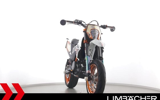 Gebrauchtmotorrad KTM 690 SMC R - Bild 11