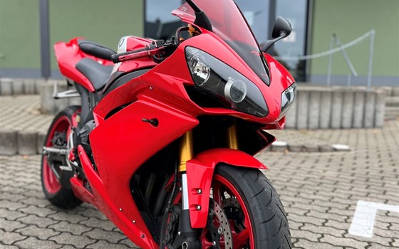 Gebrauchtmotorrad Yamaha R1 - Bild 3