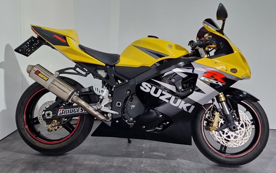 Gebrauchtmotorrad Suzuki GSX-R 750 - Bild 3 Gebrauchtmotorrad Suzuki GSX-R 750 - Bild 3