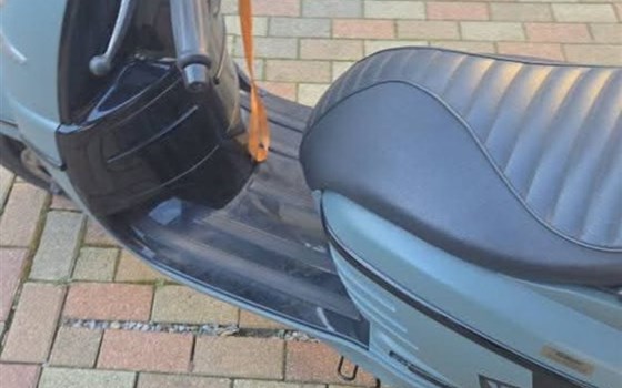 Gebrauchtmotorrad Peugeot Django 50 4T - Bild 5