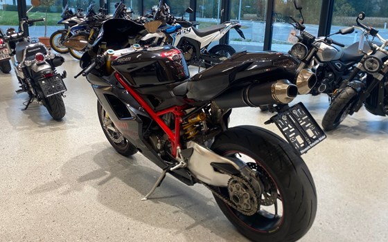 Gebrauchtmotorrad Ducati 1098 S - Bild 4 Gebrauchtmotorrad Ducati 1098 S - Bild 4