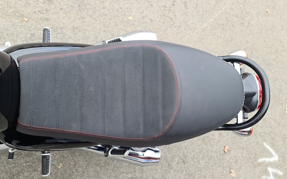 Gebrauchtmotorrad Triumph Thruxton 1200 - Bild 8 Gebrauchtmotorrad Triumph Thruxton 1200 - Bild 8