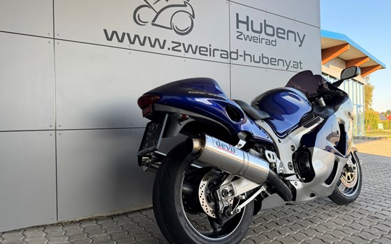 Gebrauchtmotorrad Suzuki GSX-1300RR Hayabusa - Bild 3 Gebrauchtmotorrad Suzuki GSX-1300RR Hayabusa - Bild 3