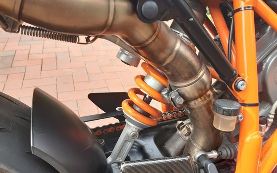 Gebrauchtmotorrad KTM 990 Super Duke R - Bild 10