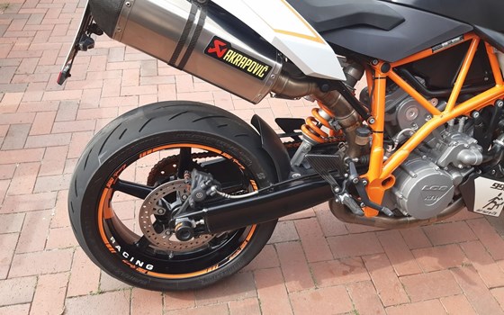 Gebrauchtmotorrad KTM 990 Super Duke R - Bild 2