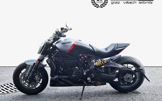 Gebrauchtmotorrad Ducati XDiavel Black Star - Bild 2 Gebrauchtmotorrad Ducati XDiavel Black Star - Bild 2
