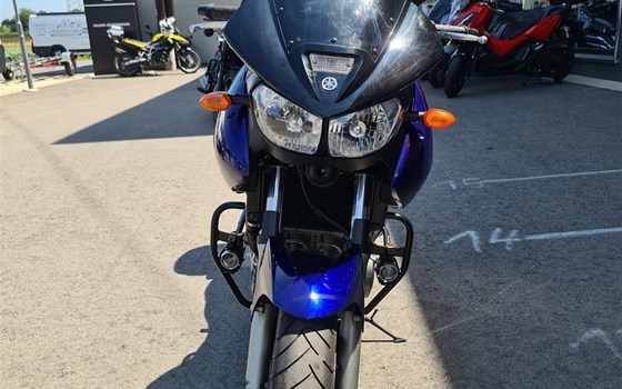 Gebrauchtmotorrad Yamaha TDM 900 - Bild 6 Gebrauchtmotorrad Yamaha TDM 900 - Bild 6