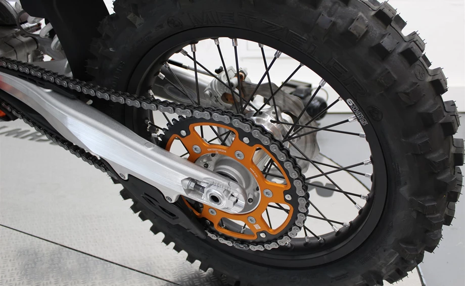 Angebot KTM 450 EXC-F SIX DAYS Bild 10: Angebot KTM 450 EXC-F SIX DAYS
