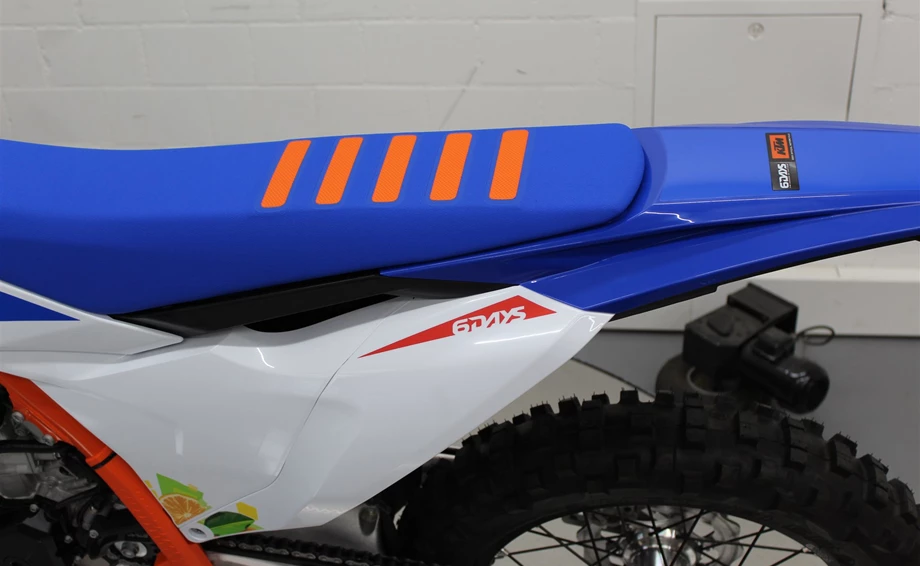 Angebot KTM 450 EXC-F SIX DAYS Bild 7: Angebot KTM 450 EXC-F SIX DAYS