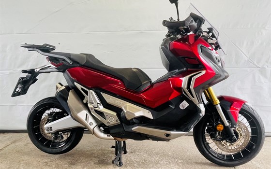 Gebrauchtmotorrad Honda X-ADV - Bild 1 Gebrauchtmotorrad Honda X-ADV - Bild 1