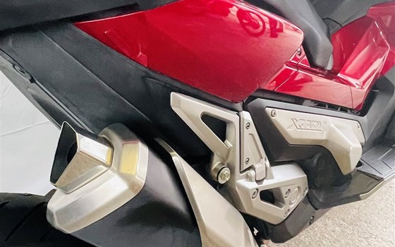 Gebrauchtmotorrad Honda X-ADV - Bild 4 Gebrauchtmotorrad Honda X-ADV - Bild 4