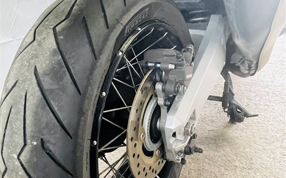 Gebrauchtmotorrad Honda X-ADV - Bild 5 Gebrauchtmotorrad Honda X-ADV - Bild 5