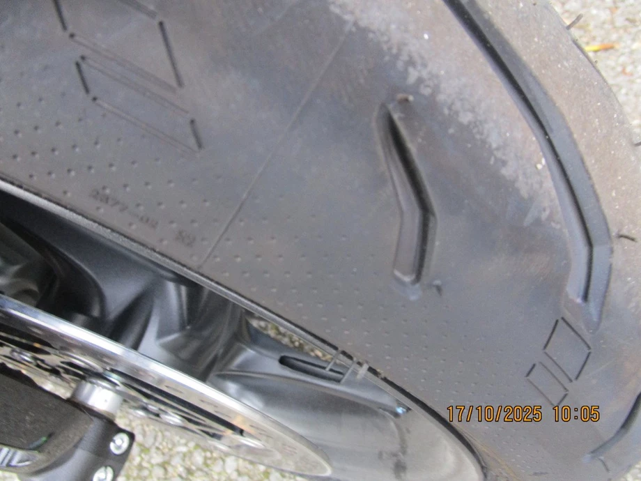 Angebot Triumph Daytona 660 Bild 9: Angebot Triumph Daytona 660