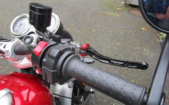 Gebrauchtmotorrad Triumph Speed Twin 1200 - Bild 13