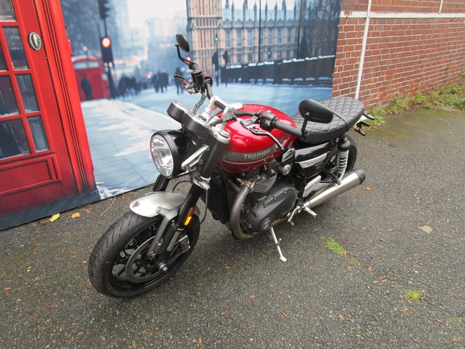 Angebot Triumph Speed Twin 1200 Bild 4: Angebot Triumph Speed Twin 1200