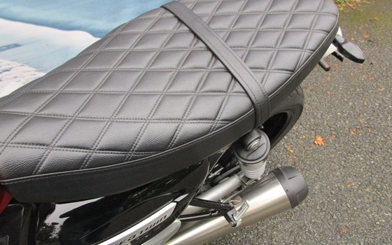 Gebrauchtmotorrad Triumph Speed Twin 1200 - Bild 9