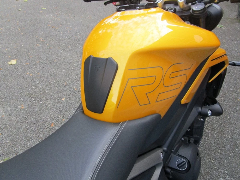 Angebot Triumph Street Triple 765 RS Bild 10: Angebot Triumph Street Triple 765 RS
