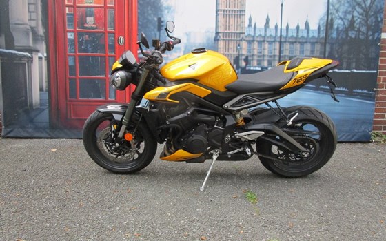 Gebrauchtmotorrad Triumph Street Triple 765 RS - Bild 3